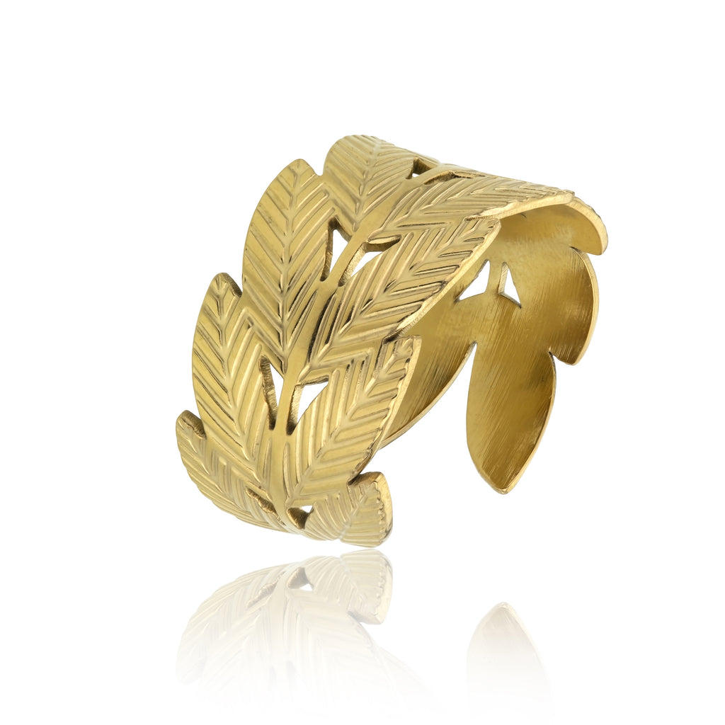 Mary Gold Ring